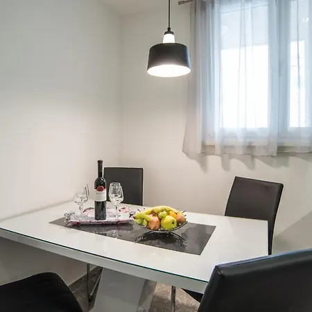 Lejlighed Too Sweet 1 *