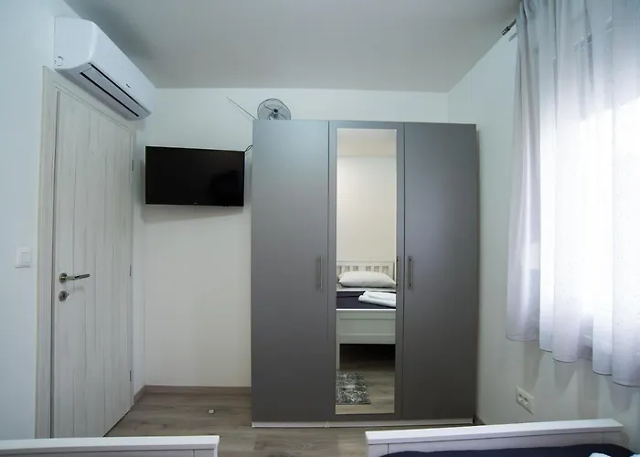 Apartman Too Sweet 1