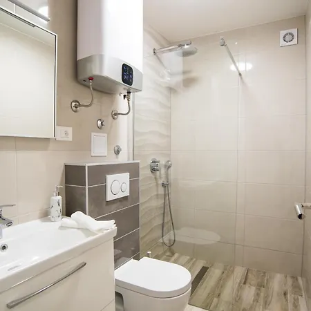 Apartman Too Sweet 1 *