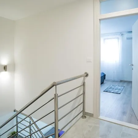 公寓 Too Sweet 1 *