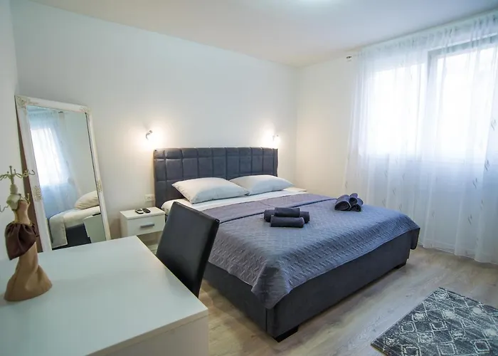 Too Sweet 1 ספליט