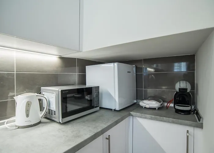 Too Sweet 1 ספליט