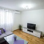 Too Sweet 1 Apartmán